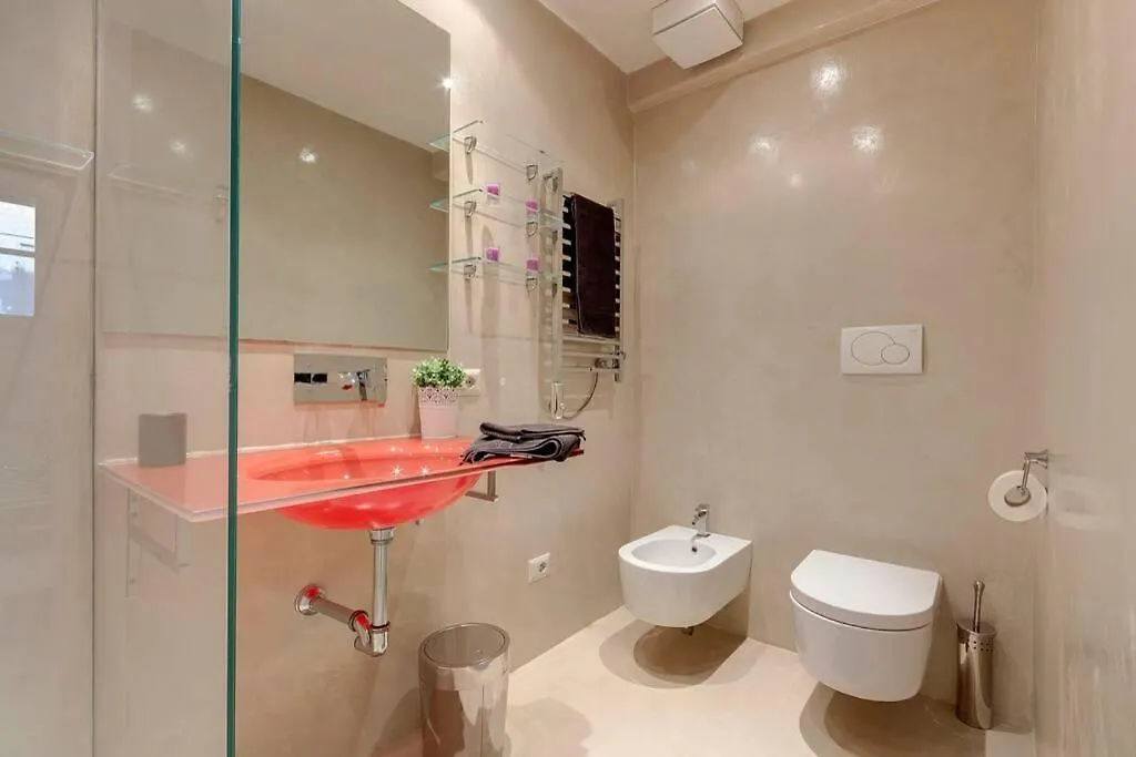 Gold Suite Florence Apartment