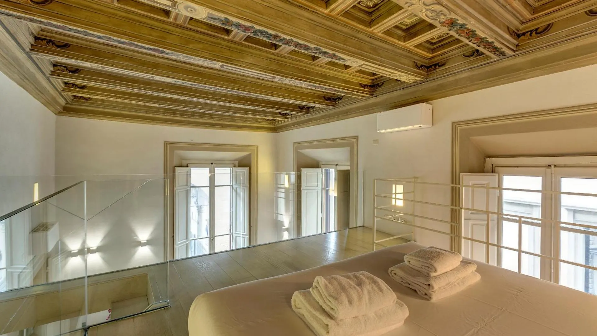 Gold Suite Florence