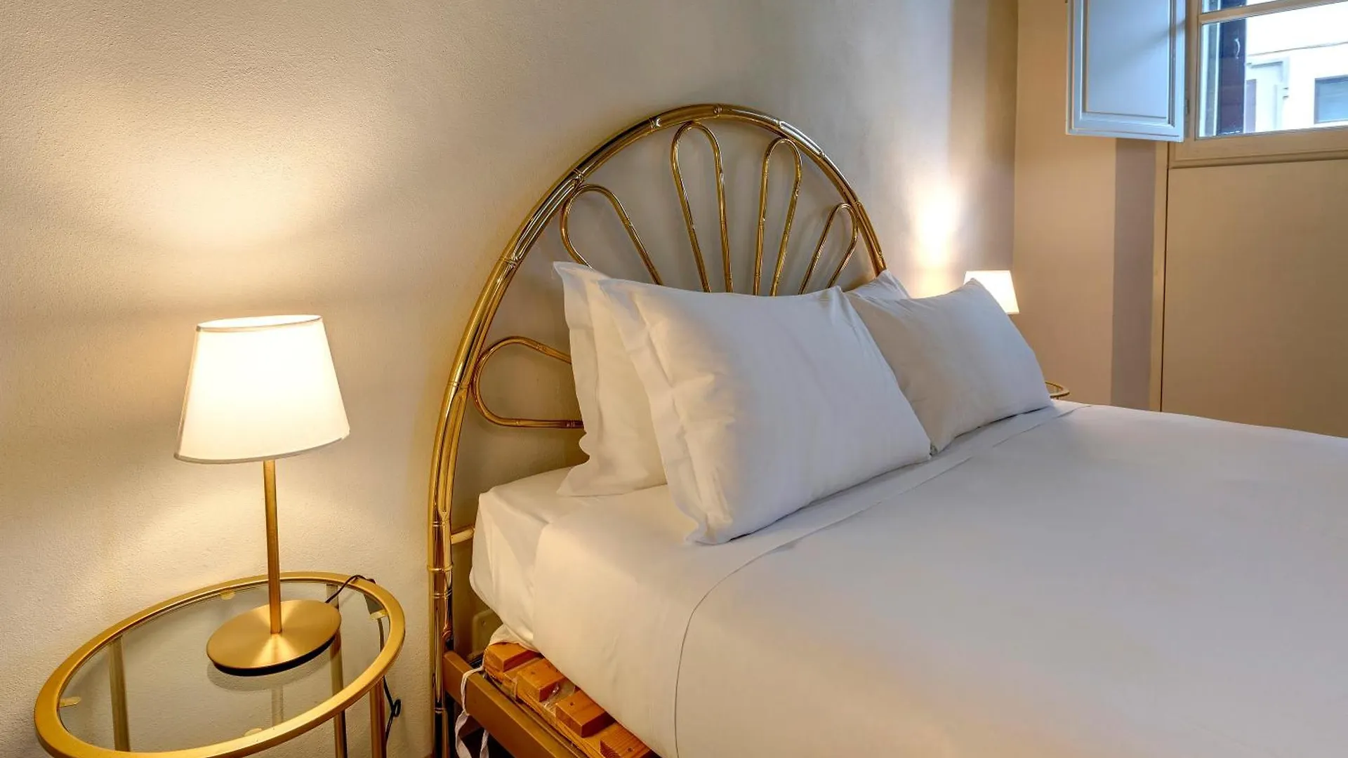 Gold Suite Florence Apartment